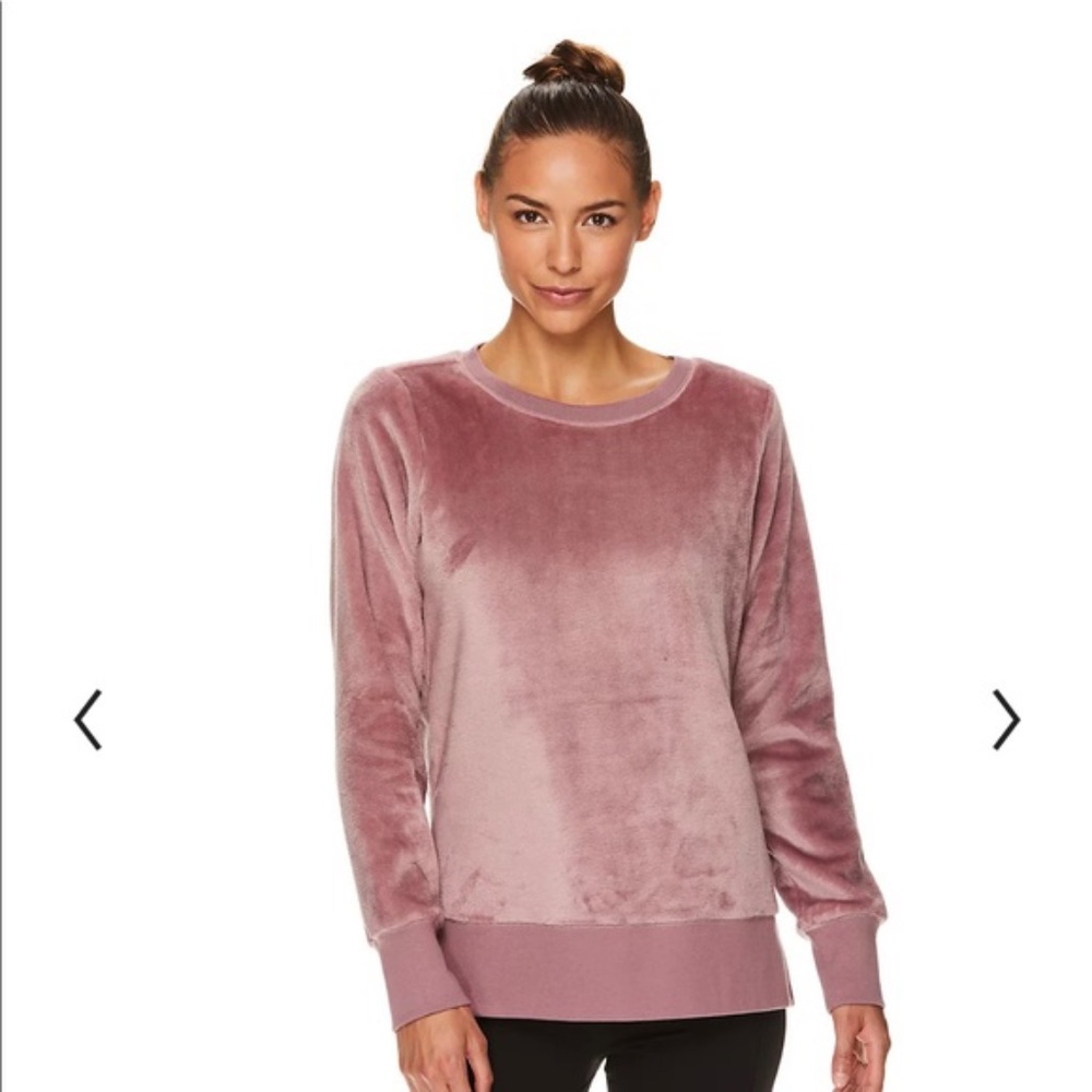 Gaiam Lux Faux Fur Fuzzy Sweatshirt in Dusty Purple Size Small